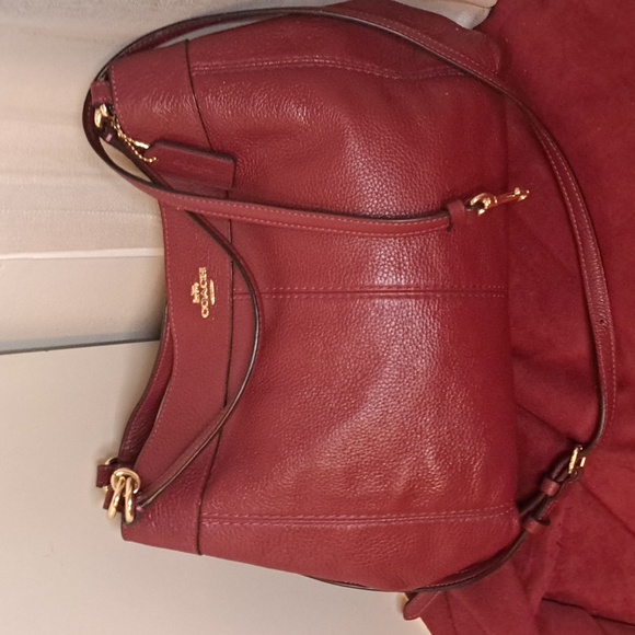 🎁 NEW Coach Lexy Pebble Soft Dark Red Leather Satchel Crossbody Bag - Picture 3 of 9